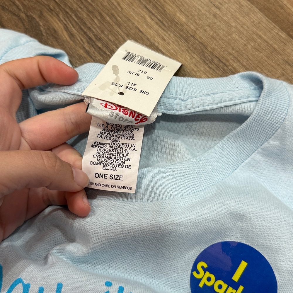 Vintage Disney store Ariel one size tshirt NWT - Picture 3 of 4